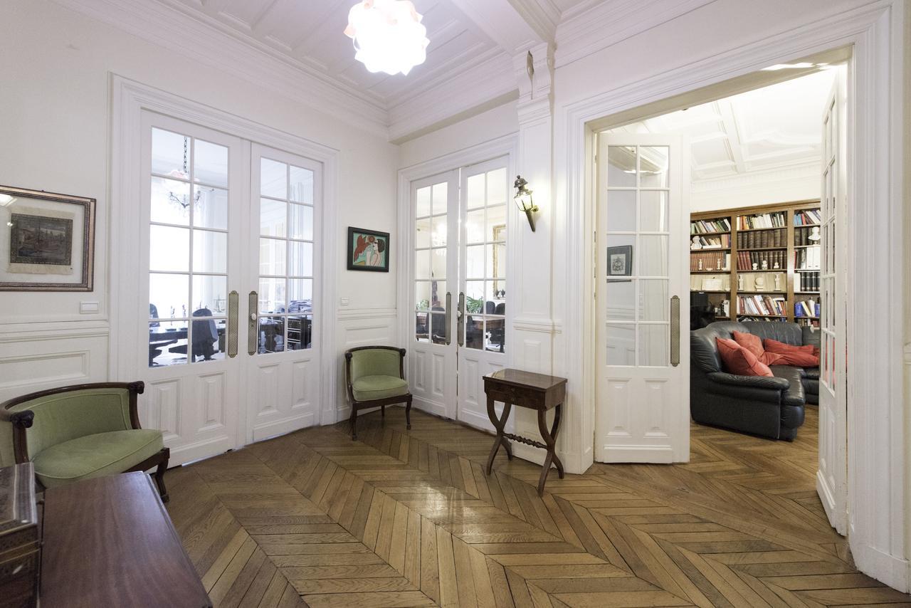 Veeve - Champs-elysees Hideaway Paris